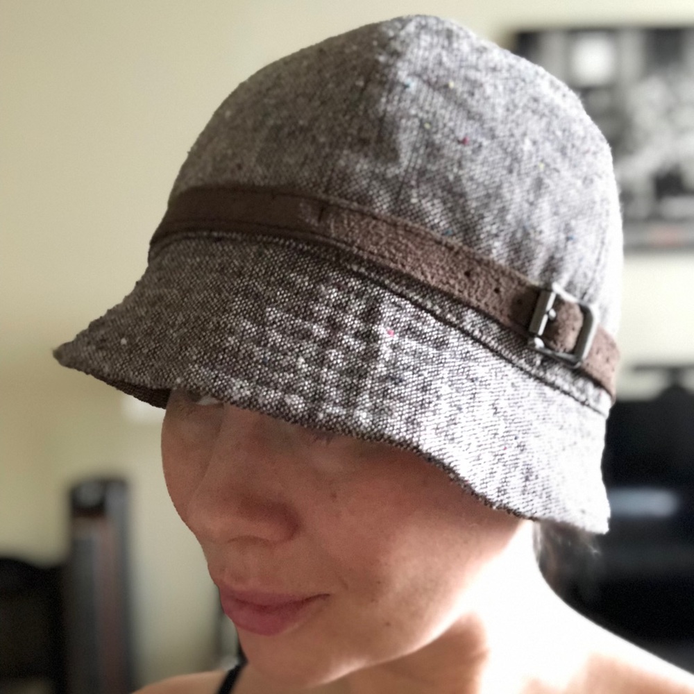 Hat - Picture 4 of 4